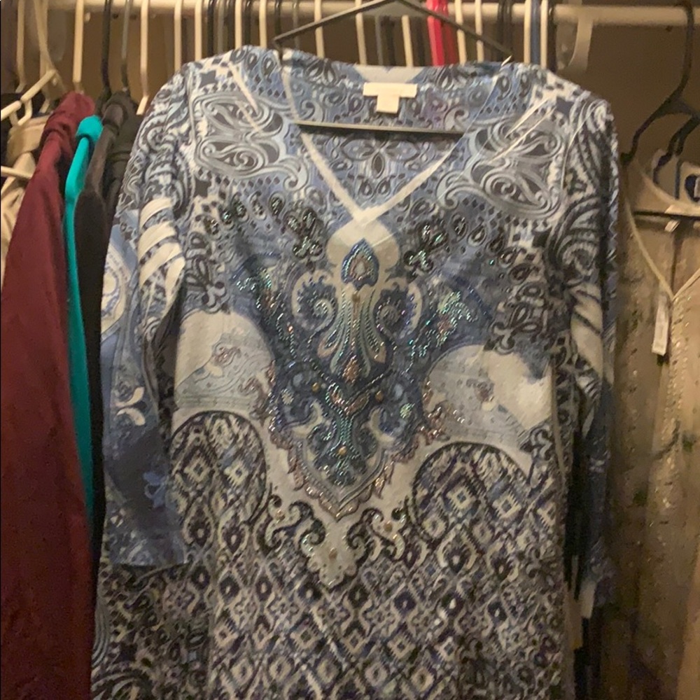 Nice blue color scheme blouse